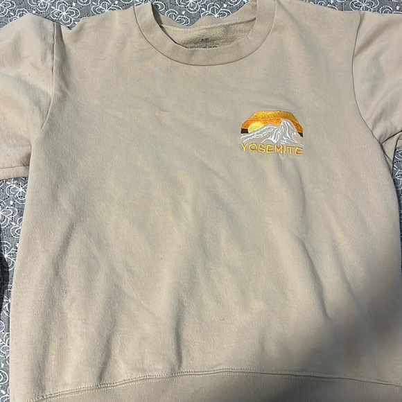 Yosemite Crewneck - Picture 1 of 1